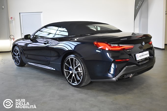 BMW M850i xDrive Cabrio